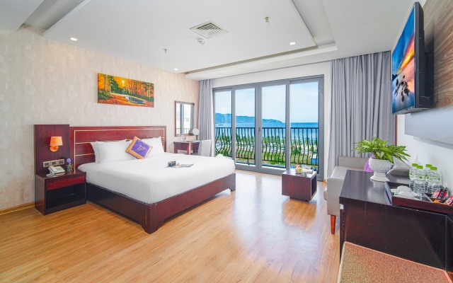 Alani Sea View Hotel