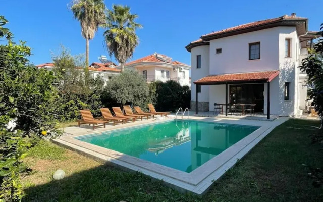 Villa With Private Pool and Garden in Dalyan