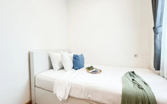 Cozy 2Br With Extra Room At Sky House Bsd Apartment