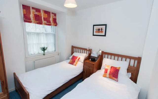 Royal Mile Apartments
