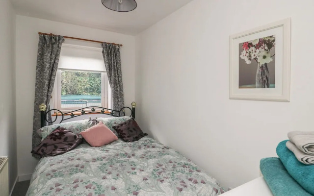 23 Beach Road