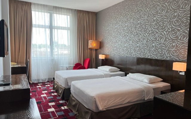 SSL Traders Hotel