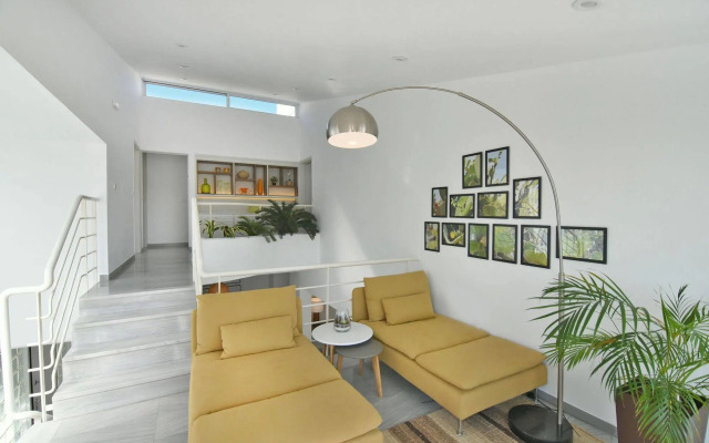 Coconut Villa