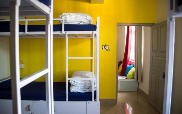 Tag Along Backpackers