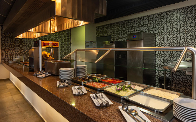 Tesoro Ixtapa Beach Resort