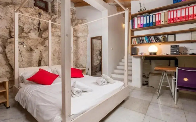 Villa Cave Romana