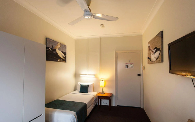 Nightcap at Manly Hotel