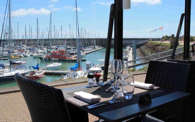 ibis Granville Port de plaisance