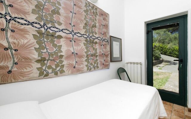 Villa dei Galli in Sant Agata sui Due Golfi