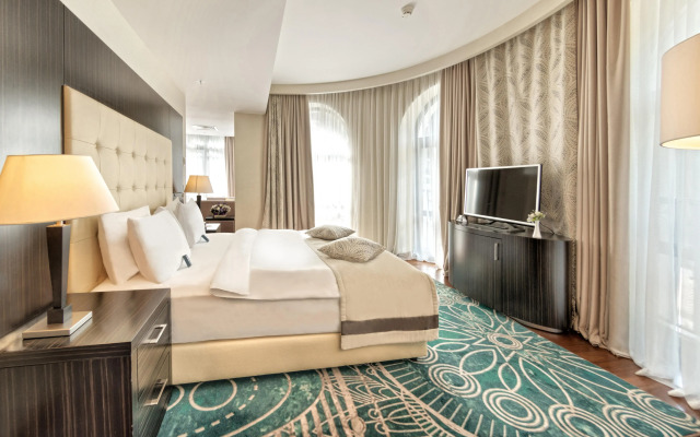Hotel Crowne Plaza Borjomi by IHG
