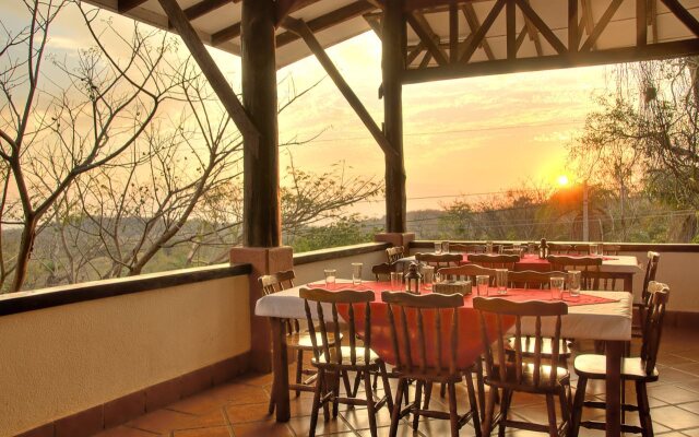 Hotel Hacienda Guachipelin