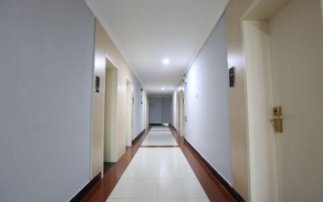 Anyi Star Chain Hotel