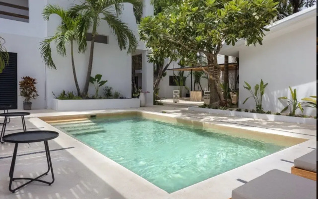 Hotel Aalada Playa del Carmen