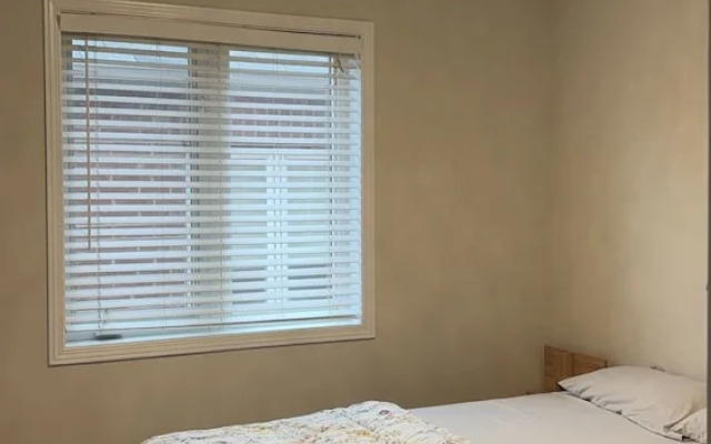 Beautiful Queen Room
