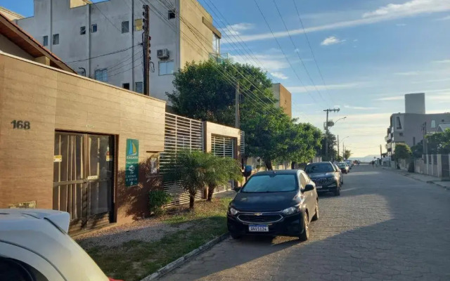 Suítes Itaigara a 80 metros da praia do Mariscal