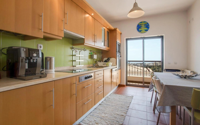 Meia Praia Beach Apartment