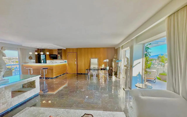The One 360 Skyline Penthouse Athens