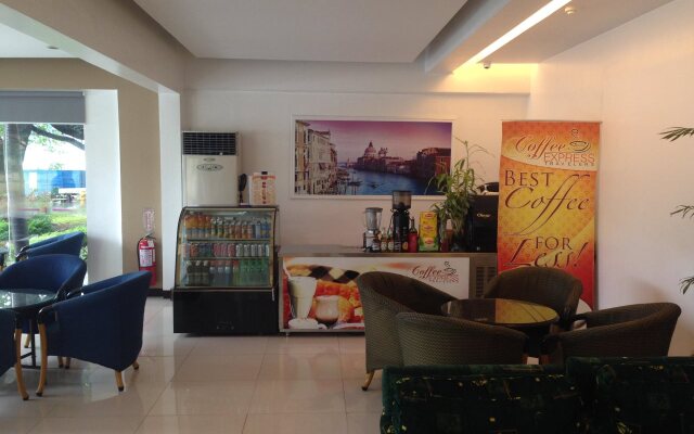 Subic Bay Travelers Hotel & Event Center