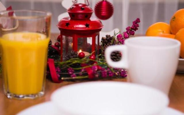 Rentaflat Dandelion Old Town Studio