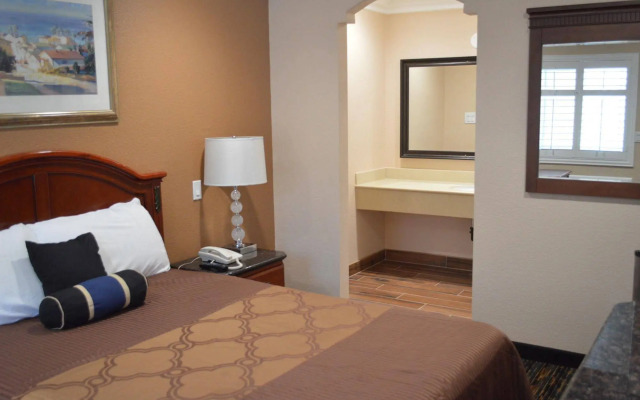Motel 6 Tustin, CA – Orange County