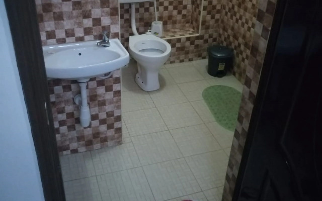 Cherika Hotel & Suites