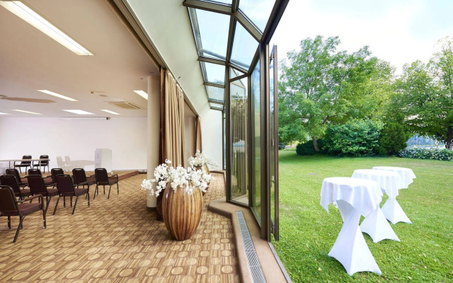 Parkhotel Pörtschach - Das Hotelresort mit Insellage am Wörthersee
