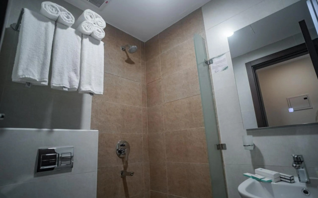 Worth Elite Hotel