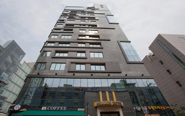 Pharos Hotel