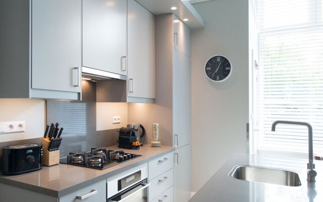 BizStay Park Central Apartments
