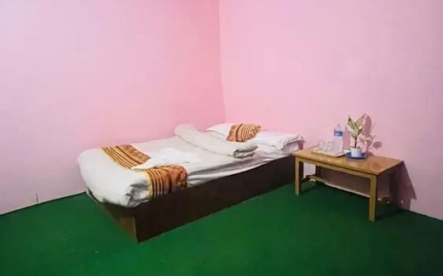 hotel khana 100
