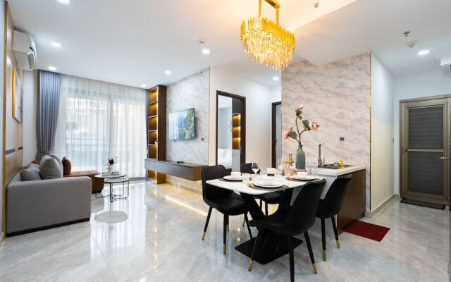 Convinia Luxury The Peak Midtown