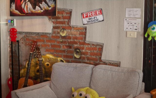 Sleep Walker Poshtel - Hostel