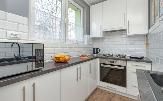 Apartment With Balcony by Renters