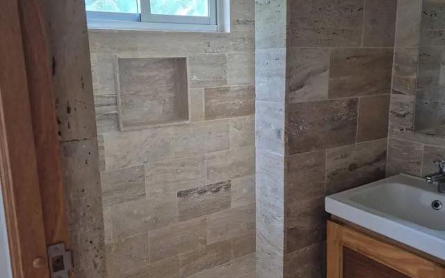 Large 3-bedroom Apartment