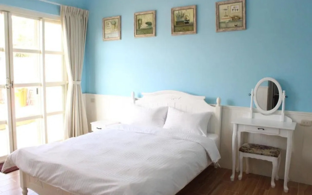 Summer Breeze Guest House