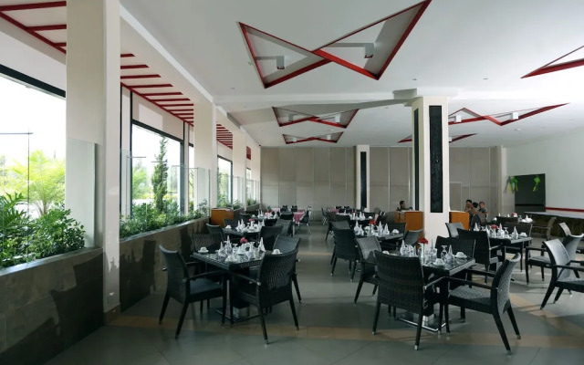 Niagara Hotel Lake Toba & Resorts
