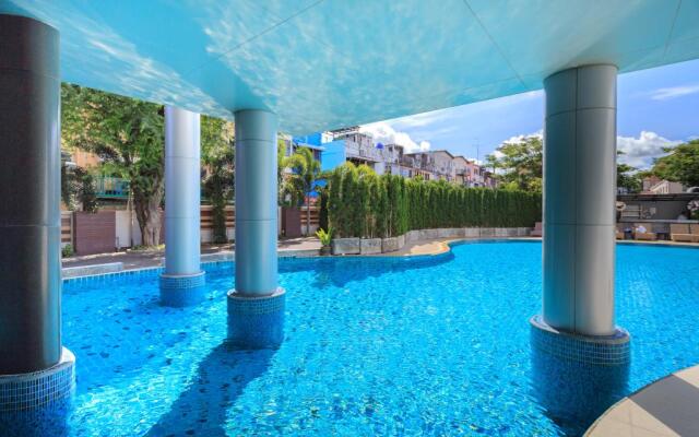 The Pattaya Discovery Beach Hotel Pattaya