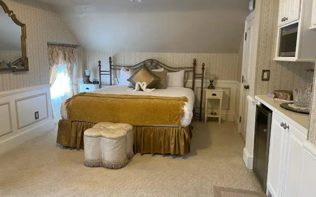 Heber Senator Bed and Breakfast