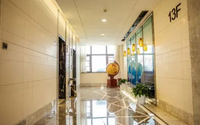Zongheng Outlets Hotel