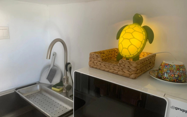 Sleeps 4 close to Iaso Oaka Mitera