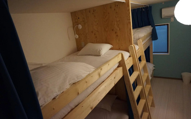 UNI Hostel