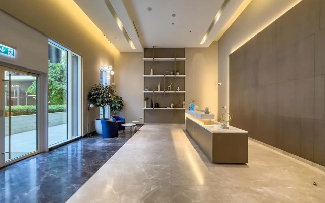 GLOBALSTAY. Creek Horizon Tower 2