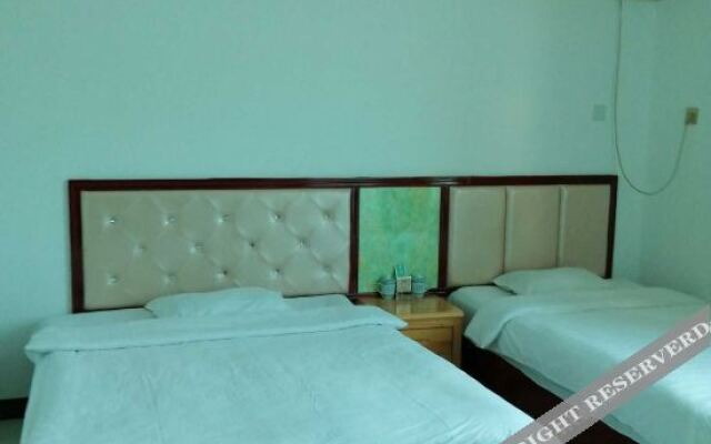 Pingjiang Xingjie Business Hotel