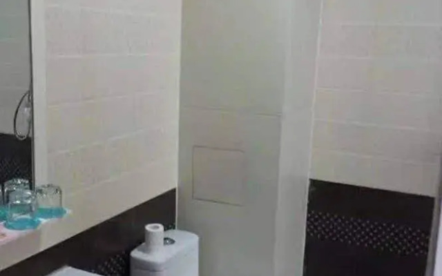 Ziyu Jinghua Business Hotel