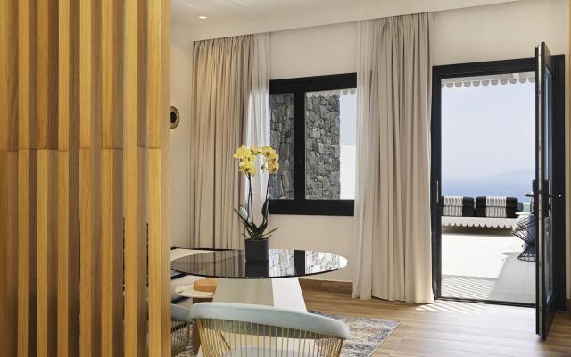 Cresanto Luxury Suites - Adults Only
