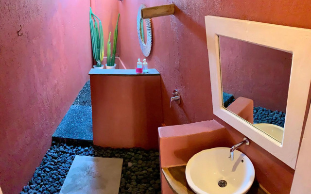 PinkCoco Uluwatu - Constant Surprises & for Cool Adults Only