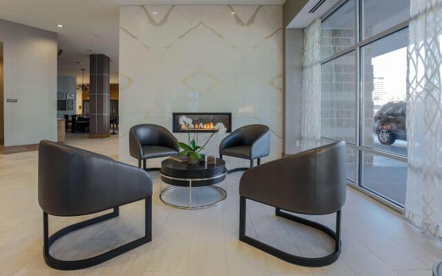 DoubleTree by Hilton Evansville