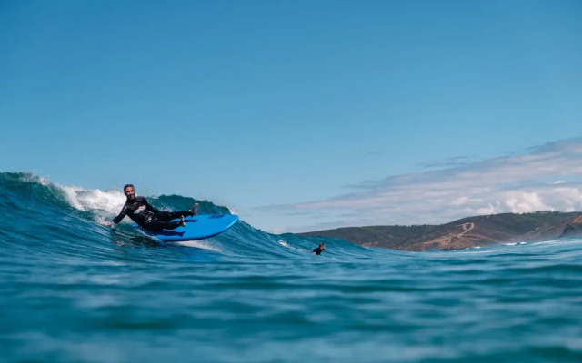 Beautiful 2-bed House in Lagoa Torrinha, Algarve