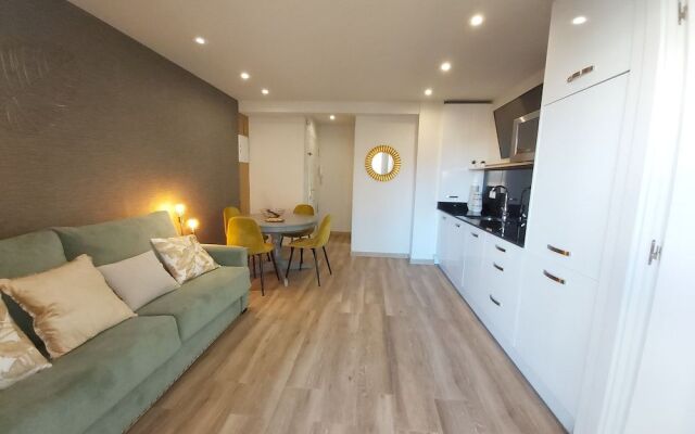 Del Parque Flats Flores Premium