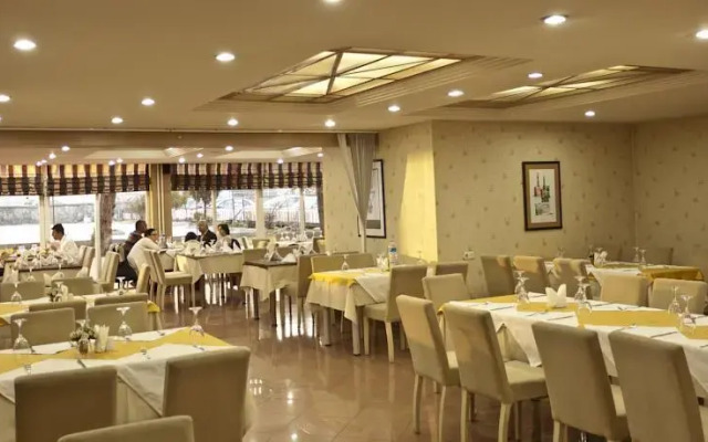 Sdu Arastirma Ve Uygulama Hotel